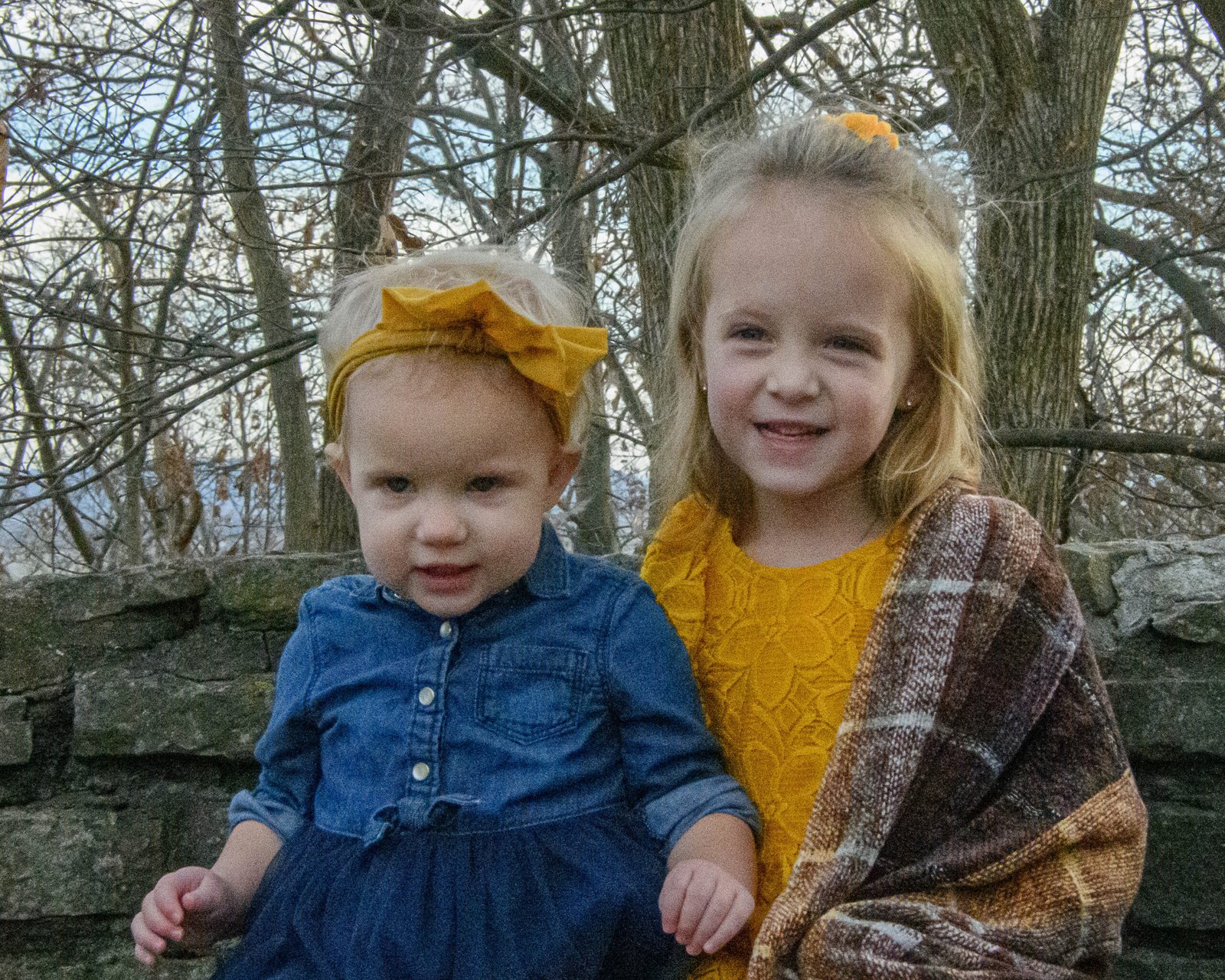 How to Prepare a Neurodivergent Child for Family Photos (Without Pressure or Masking)