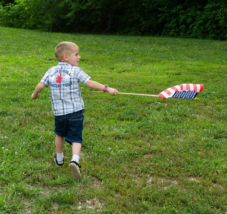 Do Autistic Kids Need to Smile in Family Photos? (The Truth About Authentic Photography)